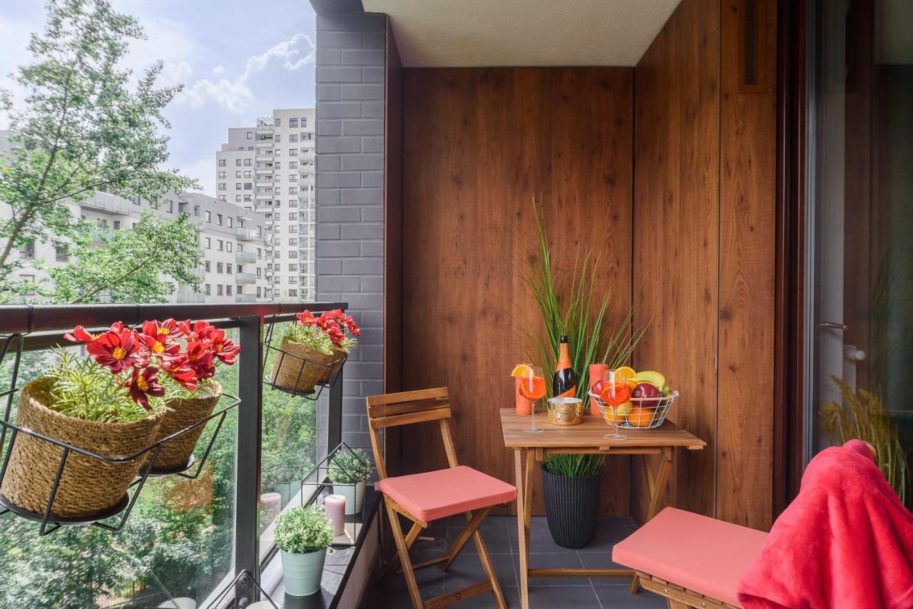 Apartment Lumina With Balcony *
